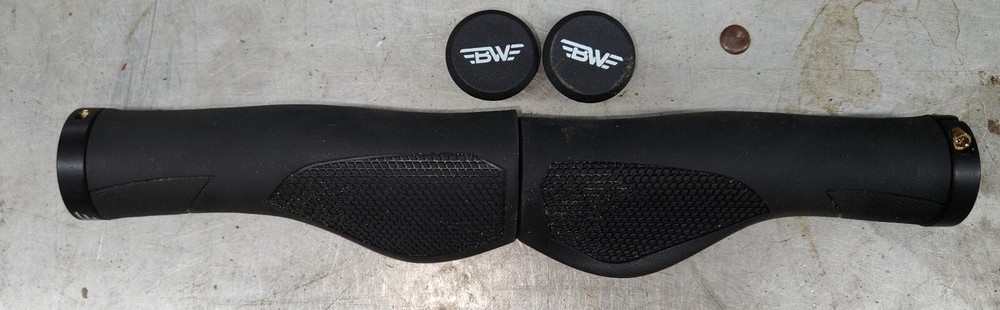 BW Chainline Handlebar Grips - Large