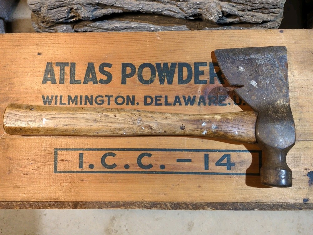 Vintage Germantown Tool Works Half Hatchet/Axe, Original Octagon Handle