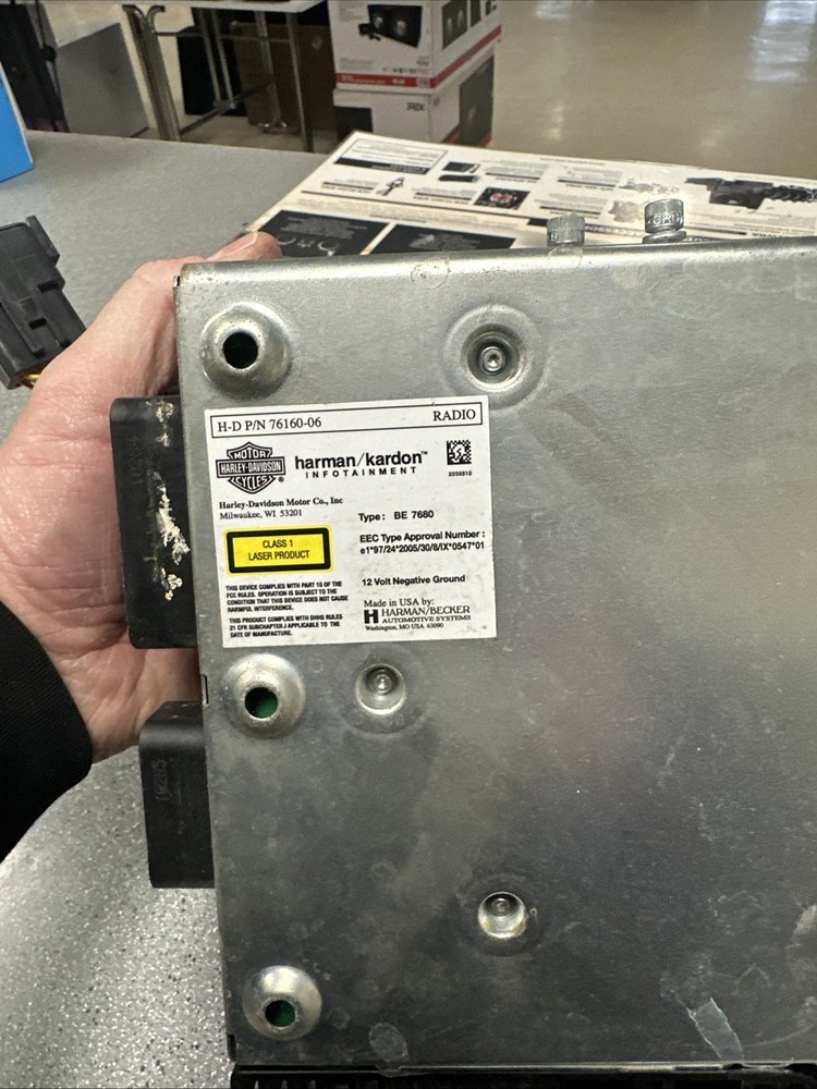 Harley-Davidson OEM Radio/CB