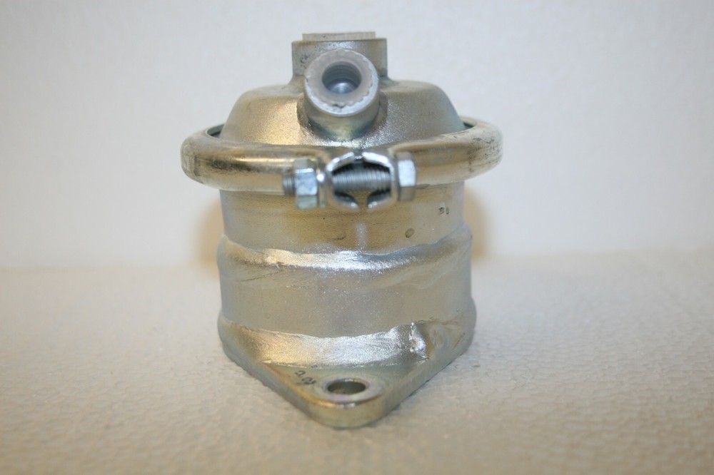 Marmon Herrington Axle Diffential Lock Brake Chamber Air R22-1021
