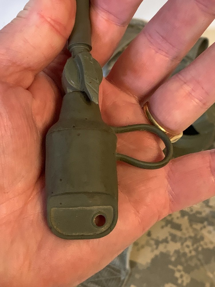 MOLLE II Carrier Hydration System Hydromax w/ Bladder Digital Camo Camelbak