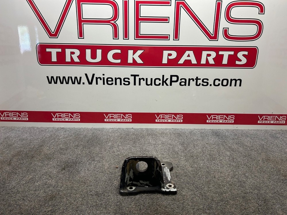 KENWORTH A85-1235R SUPPORT-ENGINE REAR RH