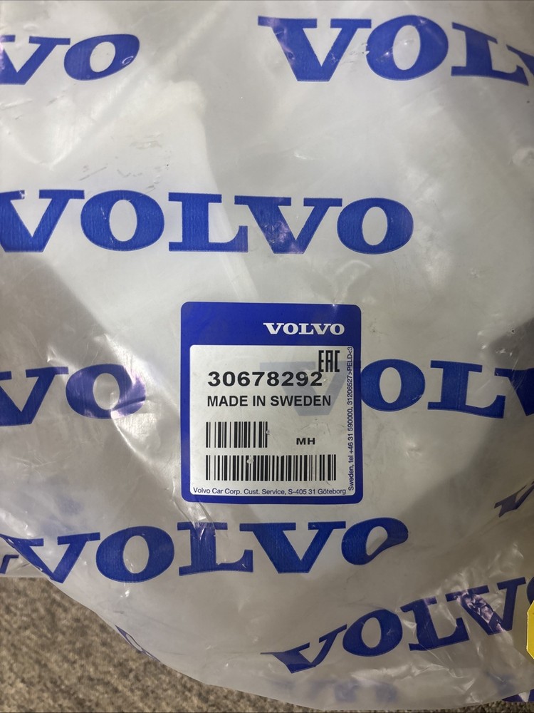2003-2015 Volvo Xc90 Front Windshield Washer Tank SB
