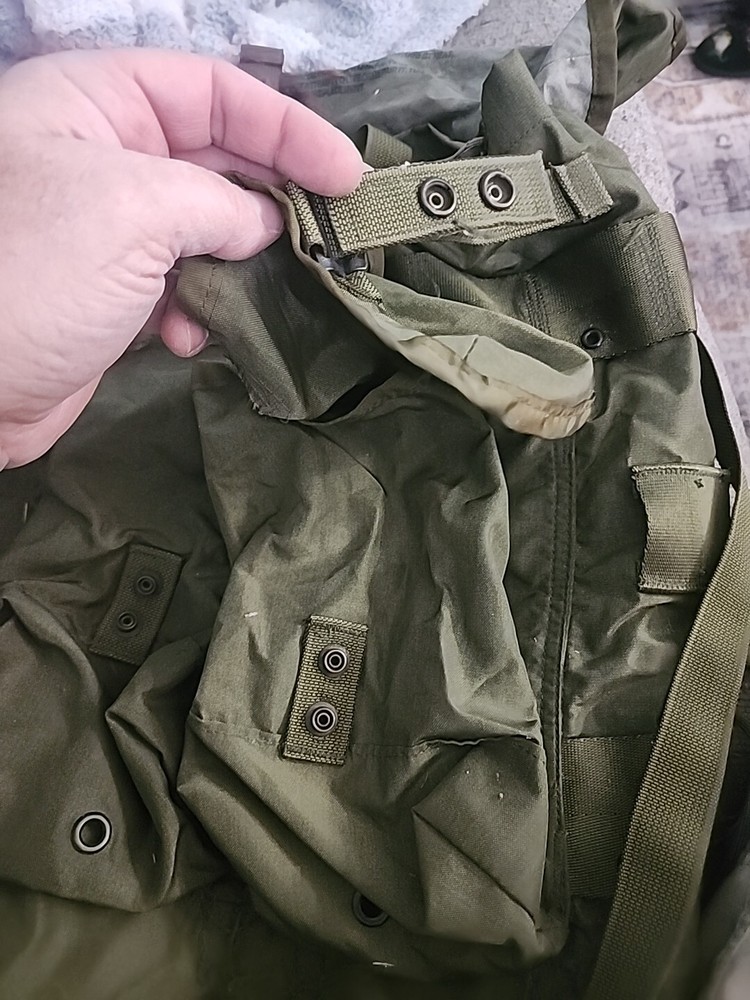 Fastek Vintage Military Back Pack. Missing One Sholder Strap.
