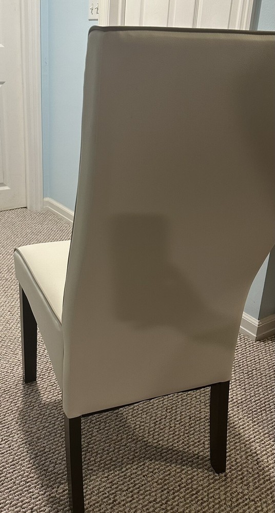 Dining Room Round Table and 4 Parsons Chairs Set