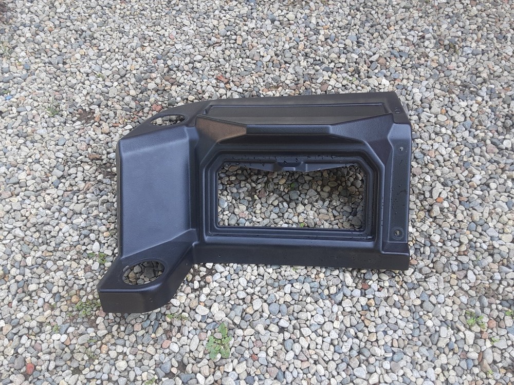 Lund Boat Dash Panel Black