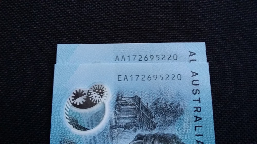 FIRST & LAST PREFIX MATCHING SERIAL NUMBERS $10 2017 AA17 EA17 x 2 UNC Banknotes
