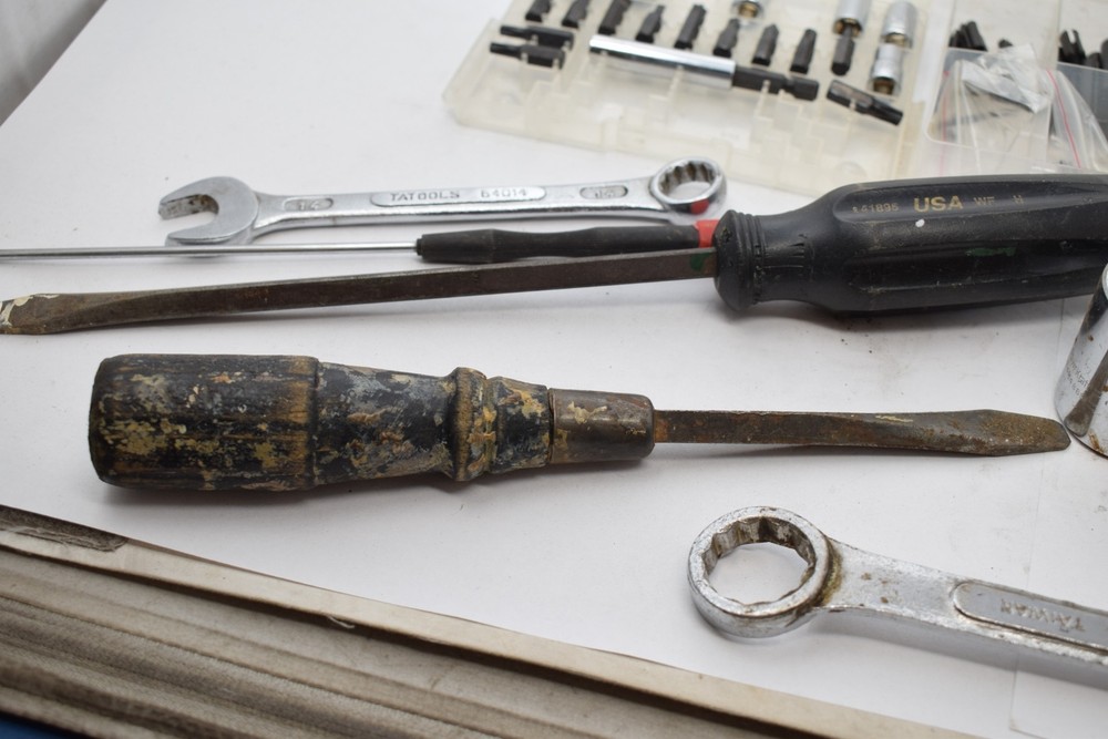 Mixed Tool Lot, Bits, Screwdrivers, Dowel Pins, Socket, Etc.