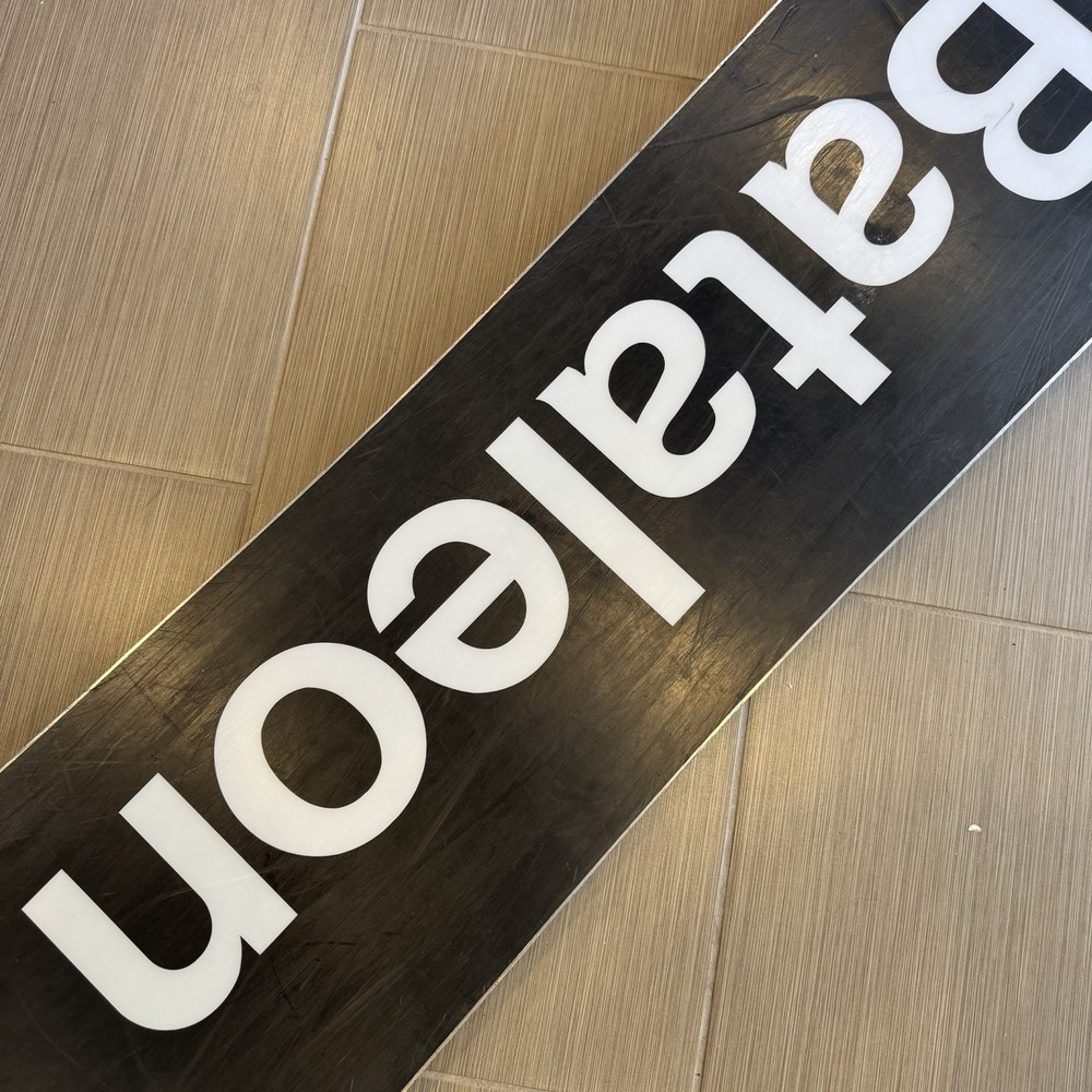 2025 BATALEON WHATEVER 157CM SNOWBOARD