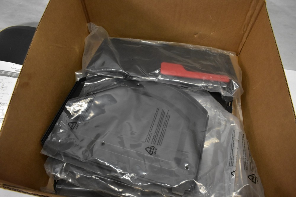 Architectural mailboxes Post Mount Mailbox 950050 BILT-CRE8 MISSING HARDWARE