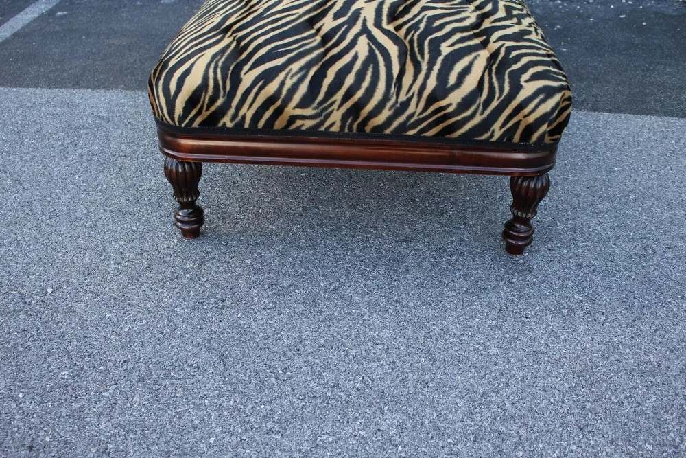 Charming Regency Style Maple Chaise Longue, New Upholstery