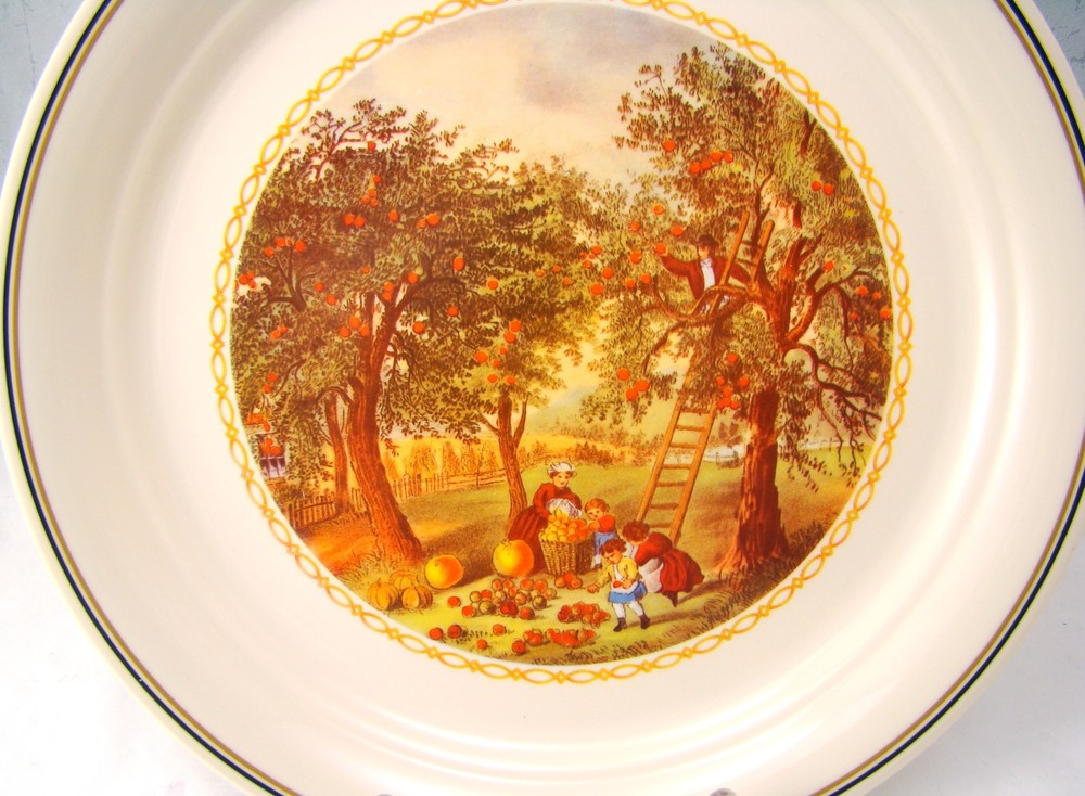 Corning Corner Stone CURRIER & IVES Dinner Plate "Apple Picking" EXCELLENT