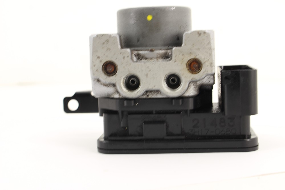 2013 Triumph Daytona 675 Abs Abs Pump Unit Module T2021488