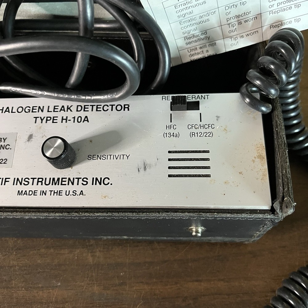 TIF Instruments Inc. Halogen Leak Detector Type H - 10A