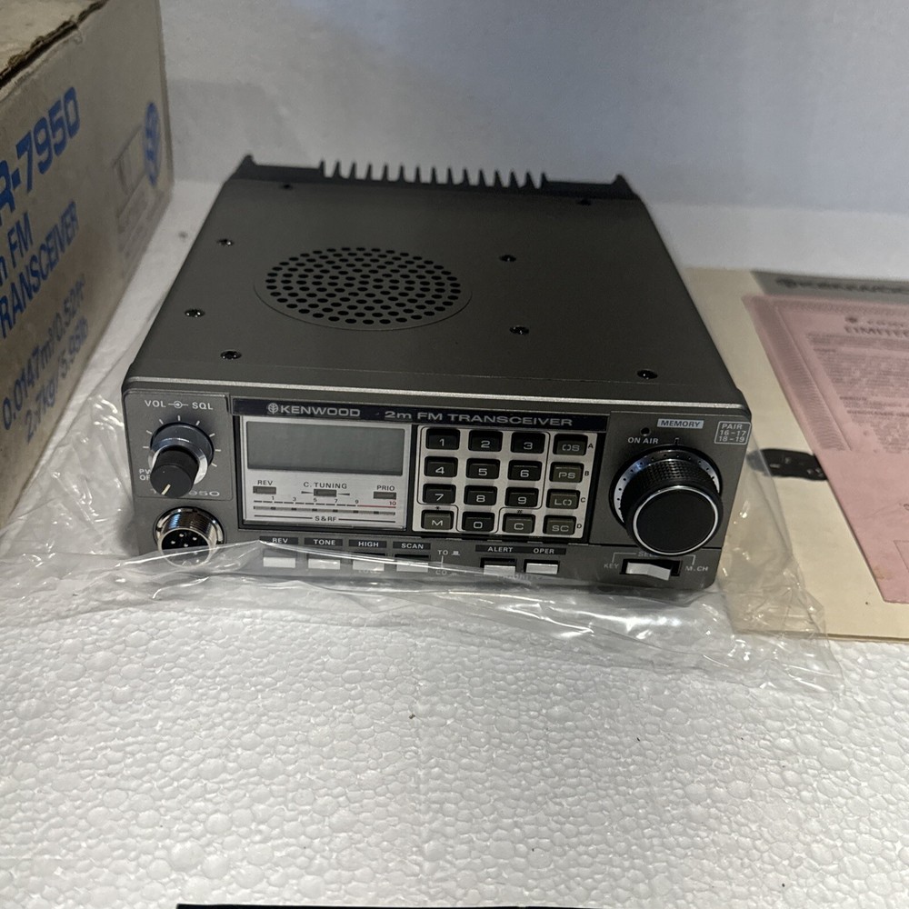 Transceiver Kenwood TR-7950 NOS*
