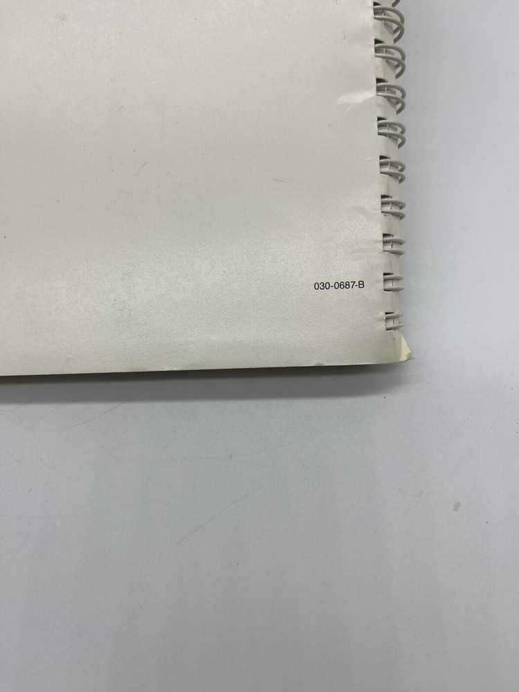 Apple Mac Macintosh Computer User Manual M1500 030-0687-B