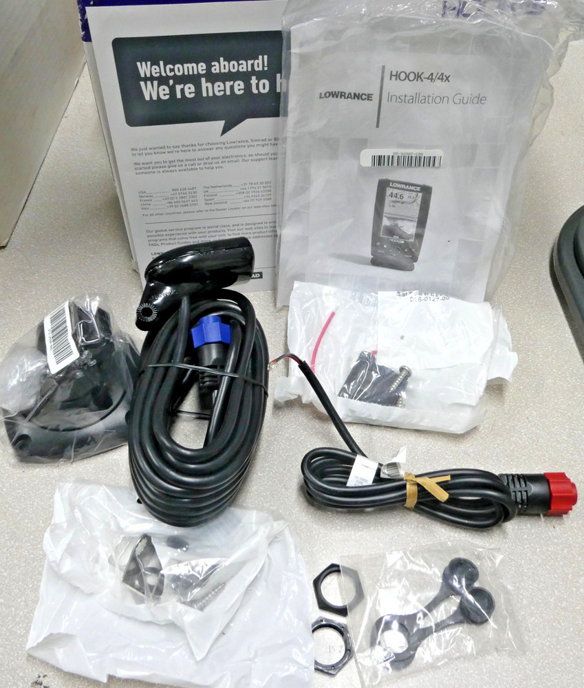 Lowrance Hook 4x Fish Finder