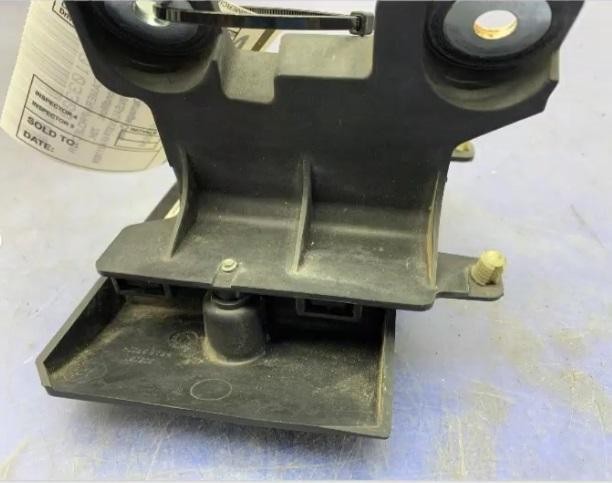 2014 - 2017 RANGE ROVER REAR LEFT BLIND SPOT SENSOR CONTROL MODULE DK5214D453AL