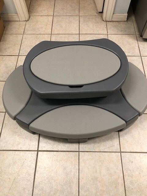 Confer Plastics EVOLUTION Spa Step ESS-1