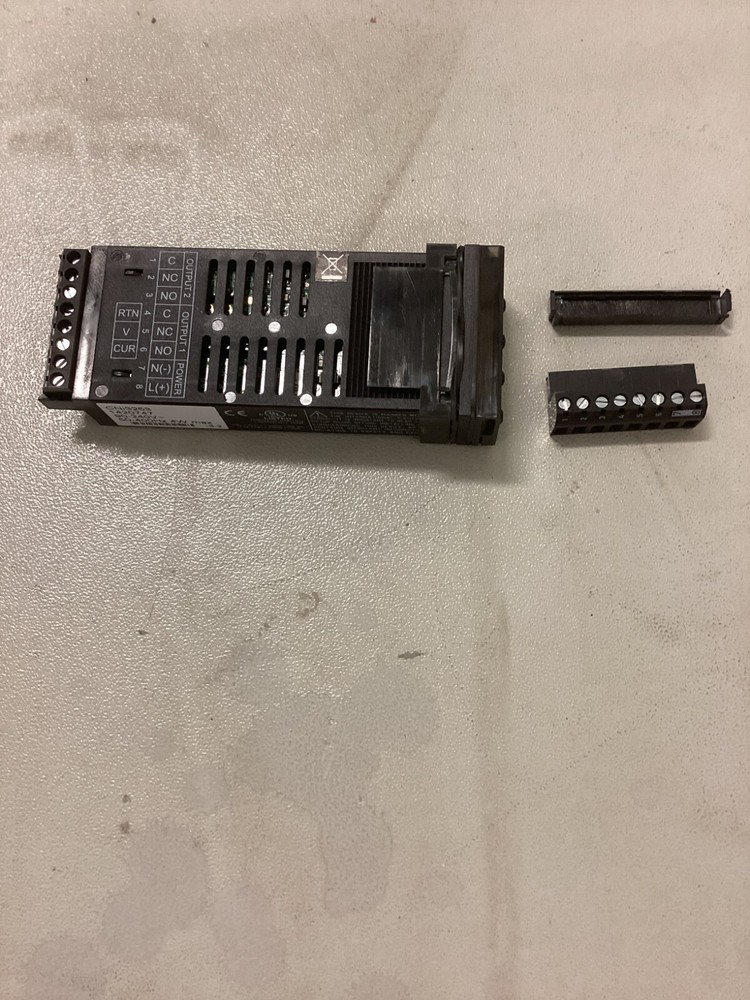 CNi3253 Omega Temperature Controller