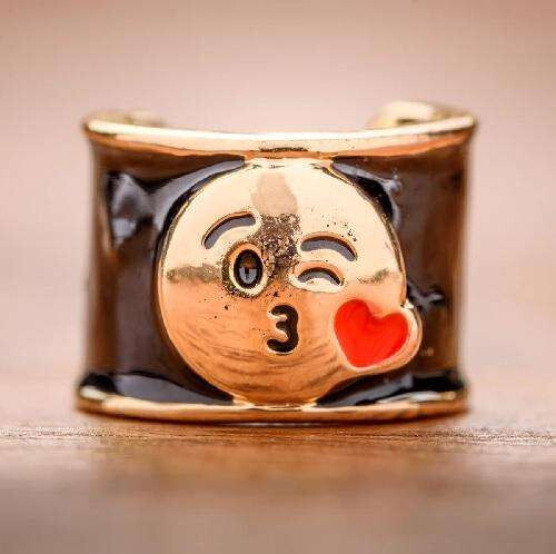 CharMED Stackable Personalize Stethoscope Bling Charm | Emoji Kiss