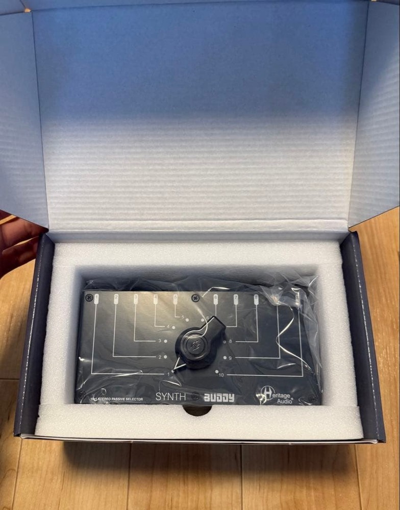 Heritage Audio Synth Buddy selector 552395