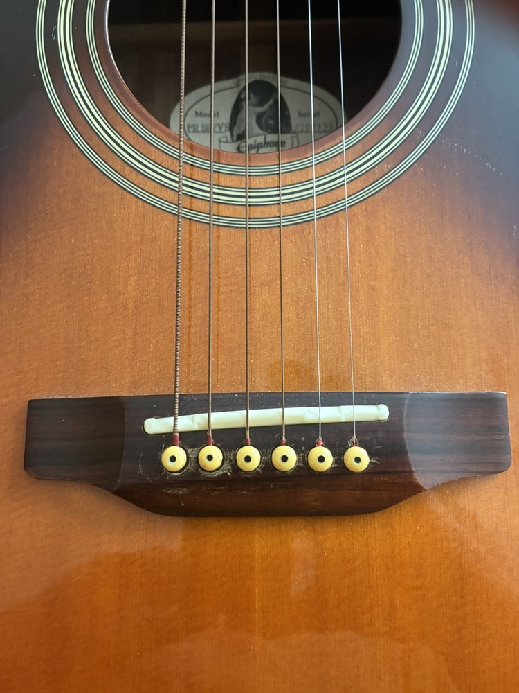 Epiphone PR-5E vs Acoustic Electric Guitar
