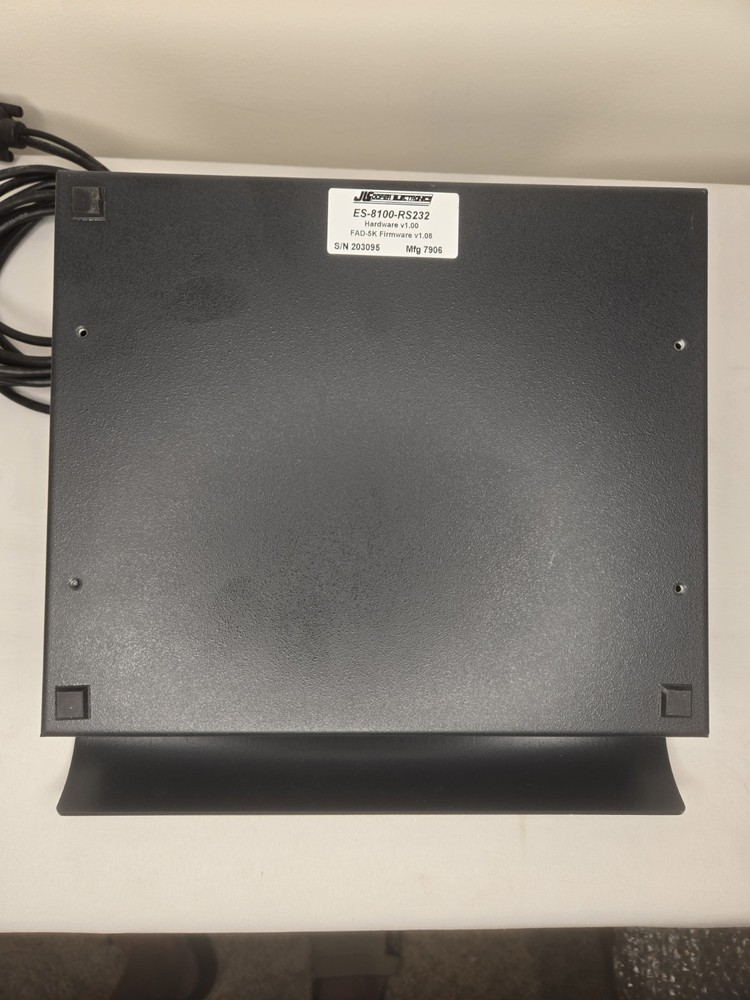 JLCooper ES-8/100 MIDI Fader Controller