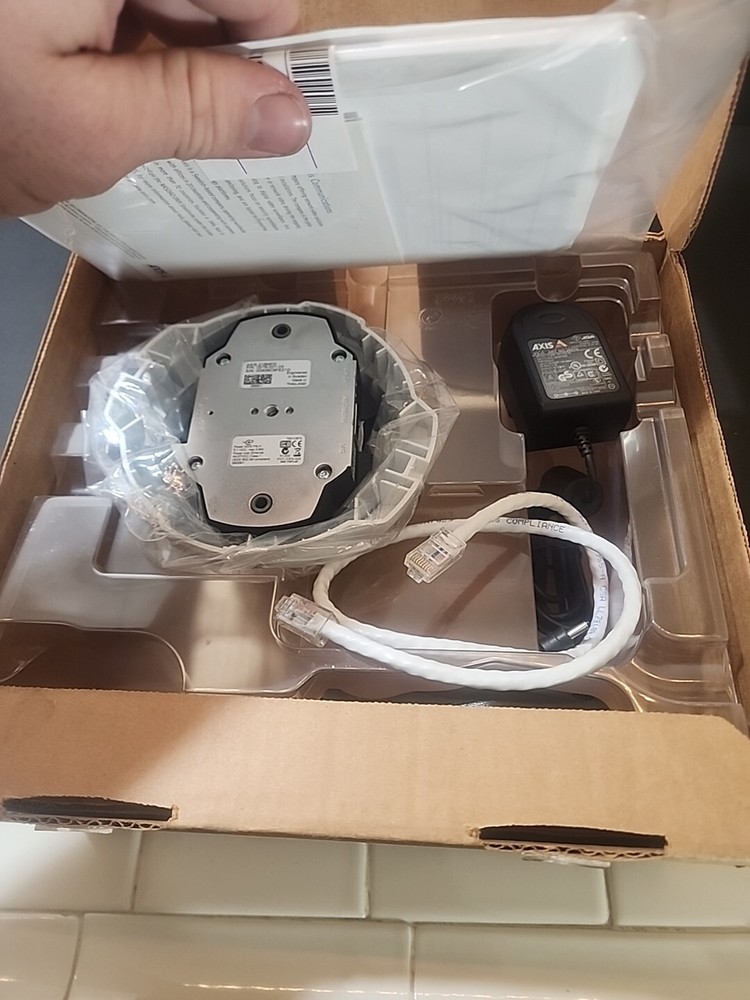 NEW AXIS 216MFD MEGAPIXEL NETWORK IP CAMERA 0278-004
