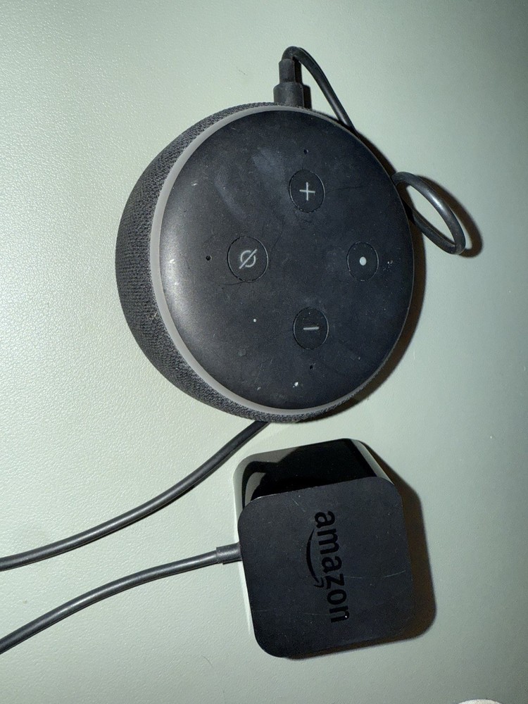 Amazon Alexa 1st Generation Smart Speaker