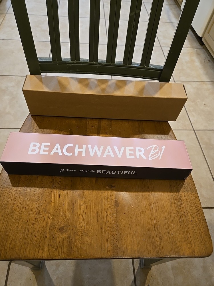 BeachWaver B1 Roatating Curling Iron - New