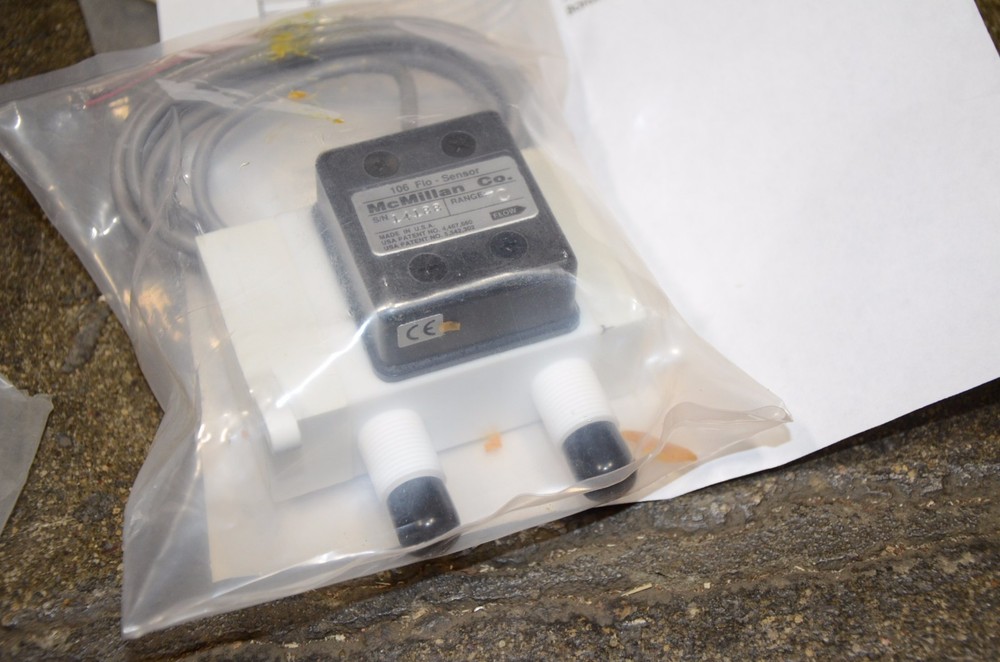 McMillian 106F-7C 106F PTFE Liquid Flow Sensor 106 Flo-Sensor