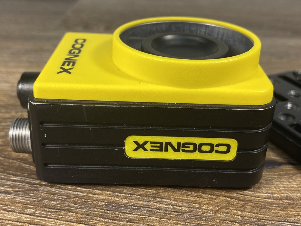 Cognex In-Sight IS7101-01 Vision System Starter Toolset with EasyBuilder