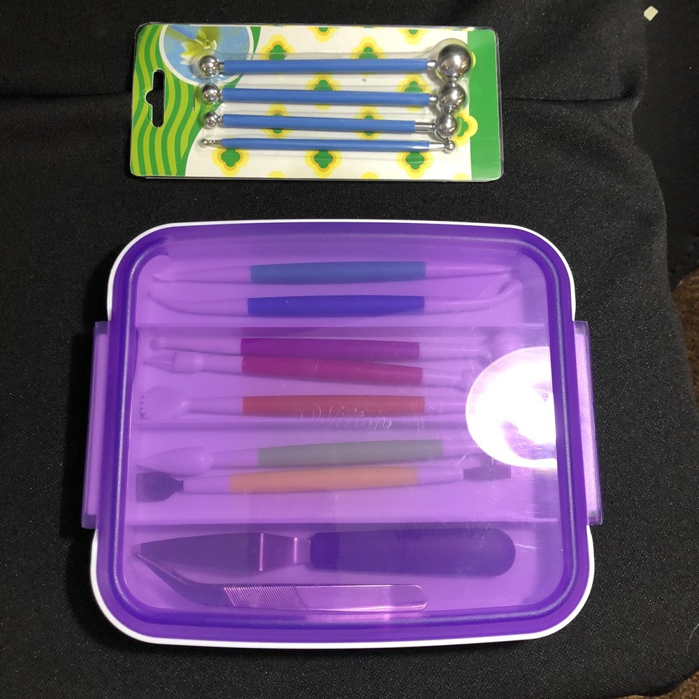 7 Pc Wilton Modeling Tool Set 1276 Plus 4 pc Roller Set Case Included @31