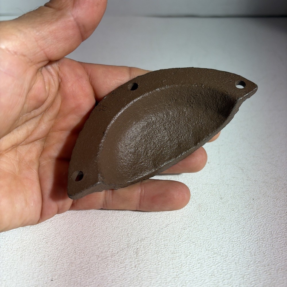 Pair Of Cast Iron Shell Drawer Pulls Handles