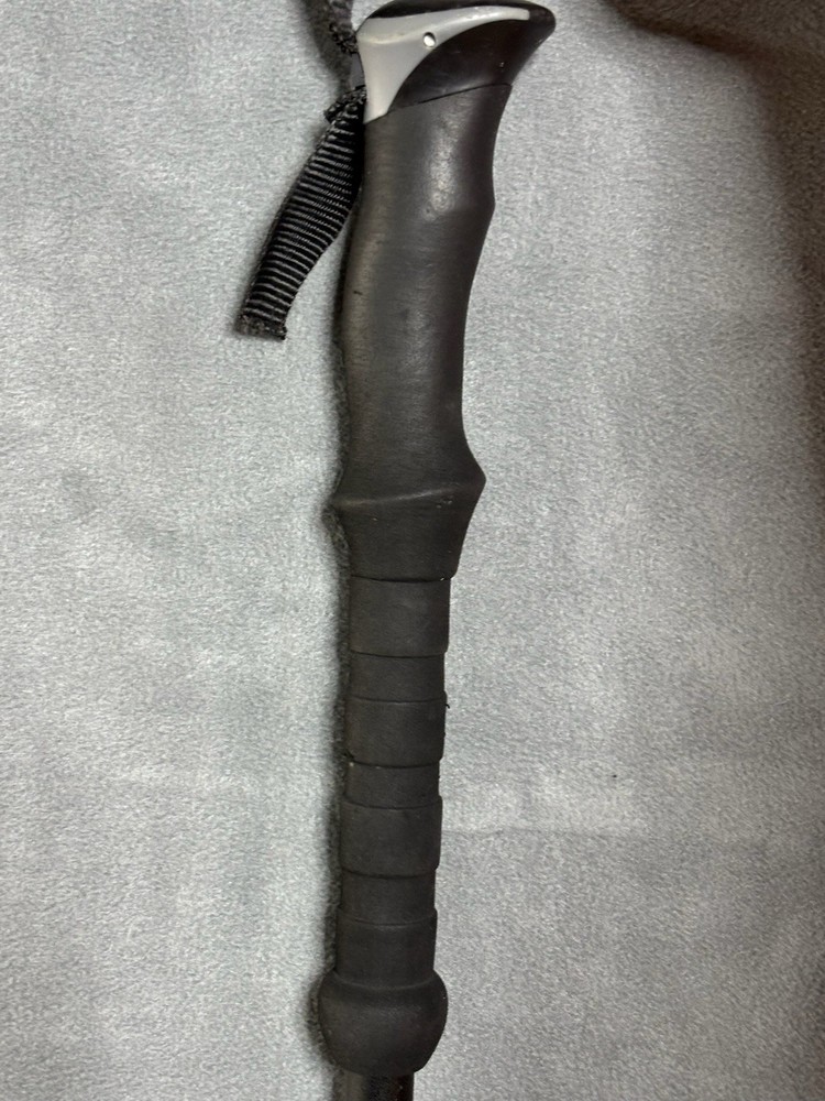 Cascade Mountain Tech Lock - Rubber Grip - Aluminum Trekking Pole