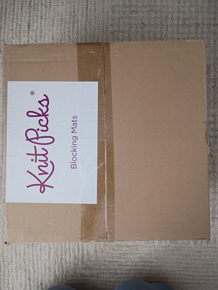 Knit Picks Interlocking Foam Blocking Mats for Knitting 2 sets lighty used