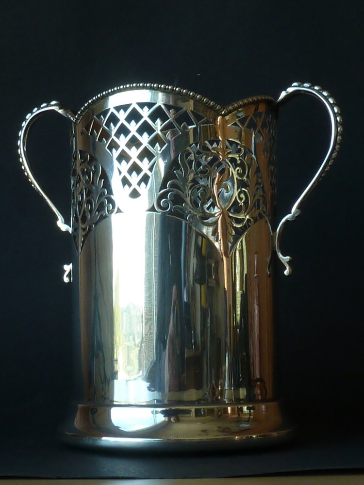Solid Silver Magnum Wine Bottle Holder Coaster Stand Hallmarked 1925
