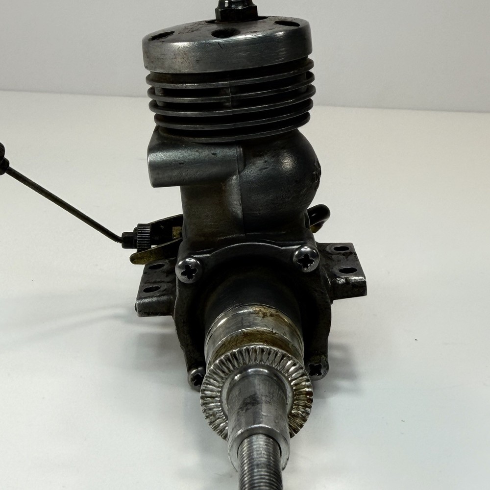 Vintage Dooling 29 Glow Model Engine .29 CID Tether Car Airplane Untested AS-IS