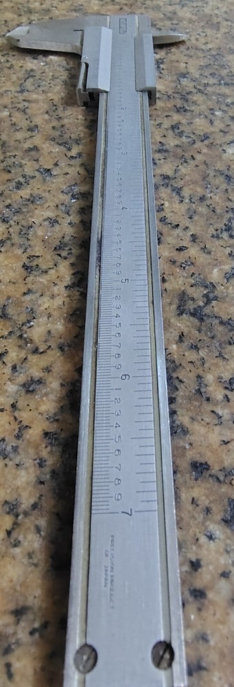 🗽 VINTAGE MODERN TOOLS 7" VERNIER CALIPER