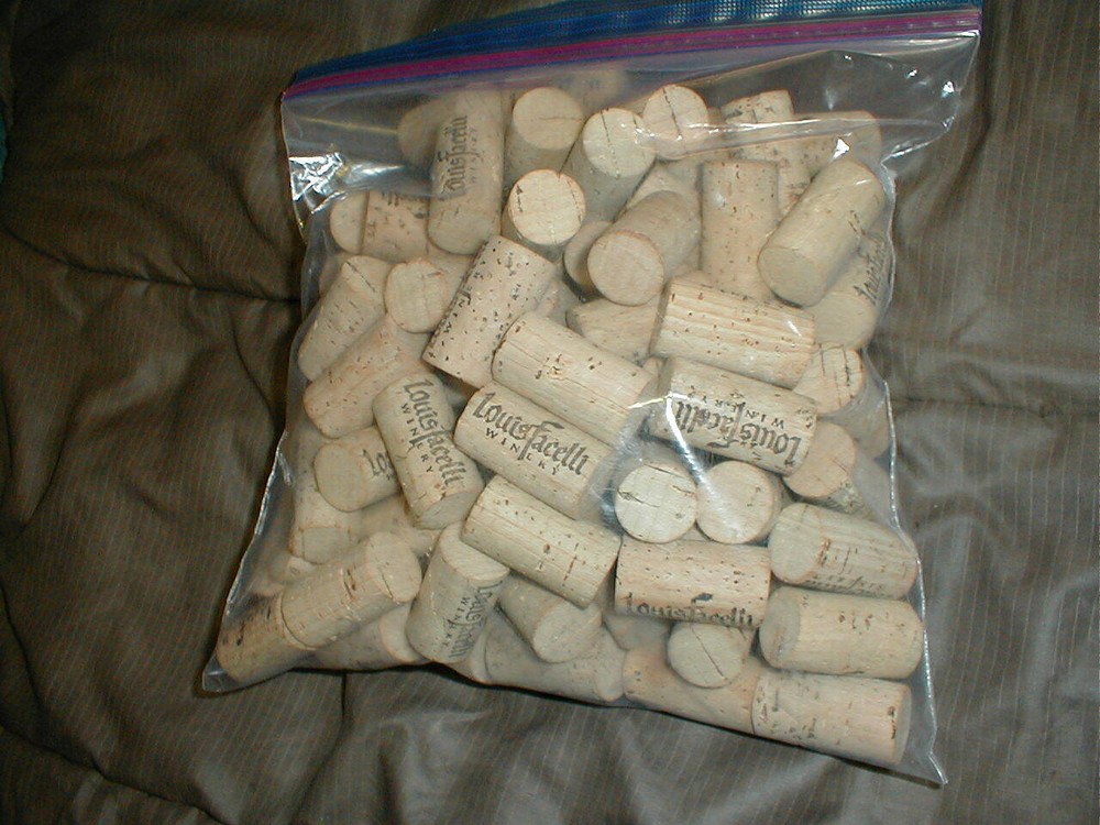 Straight Wine Corks ...New 100