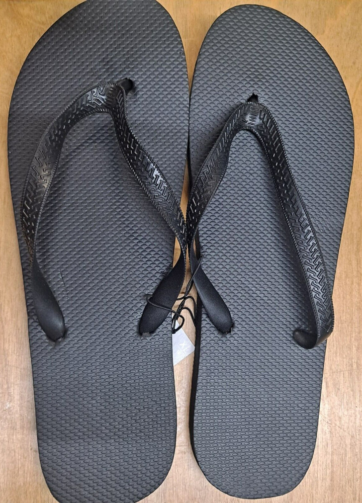 TWO pair West Loop Men's Flip Flops black Medium (9/10)