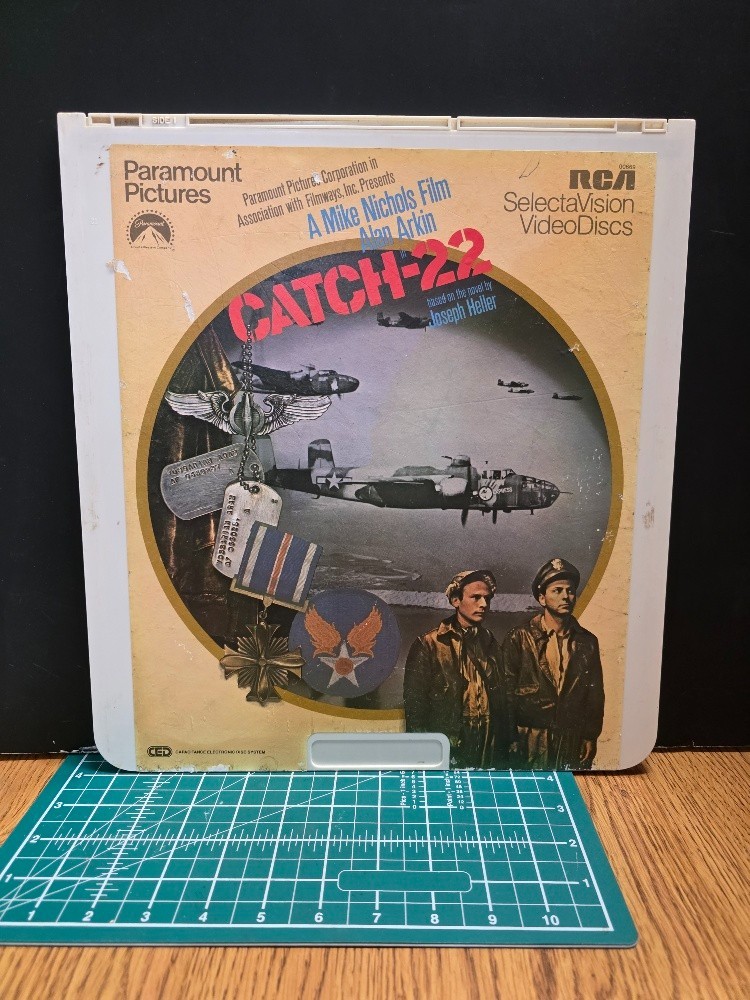 Catch-22 RCA Selectavision VideoDisc CED Alan Arkin