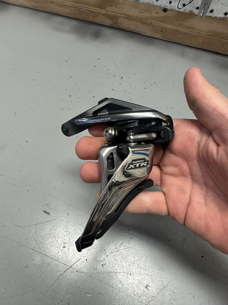 Shimano XTR Front Derailleur FD-M9020
