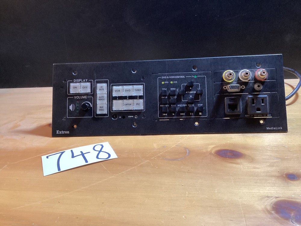 Extron MLC 226 IP DV+ MediaLink Controller Rack Mount