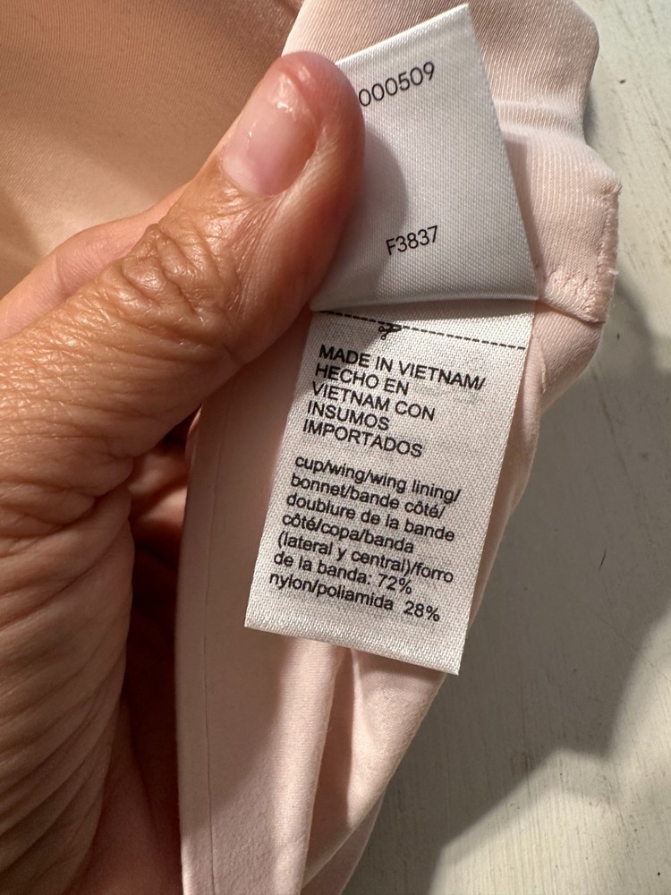 Calvin Klein Womens Beige Lightly Lined Full Coverage Underwire Bra Size 38D NWT