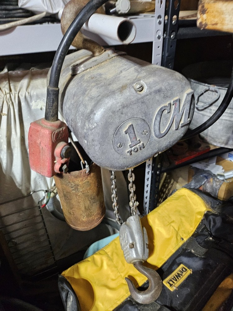 1 ton electric chain hoist
