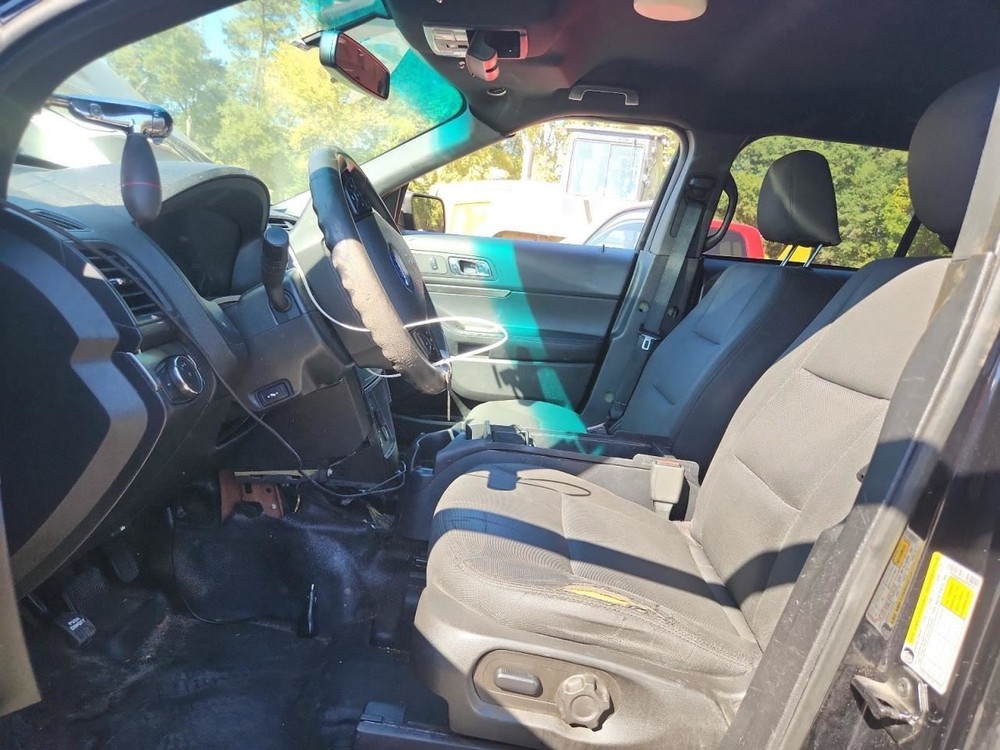 Fuse Box Engine Fits 17 EXPLORER 4942002