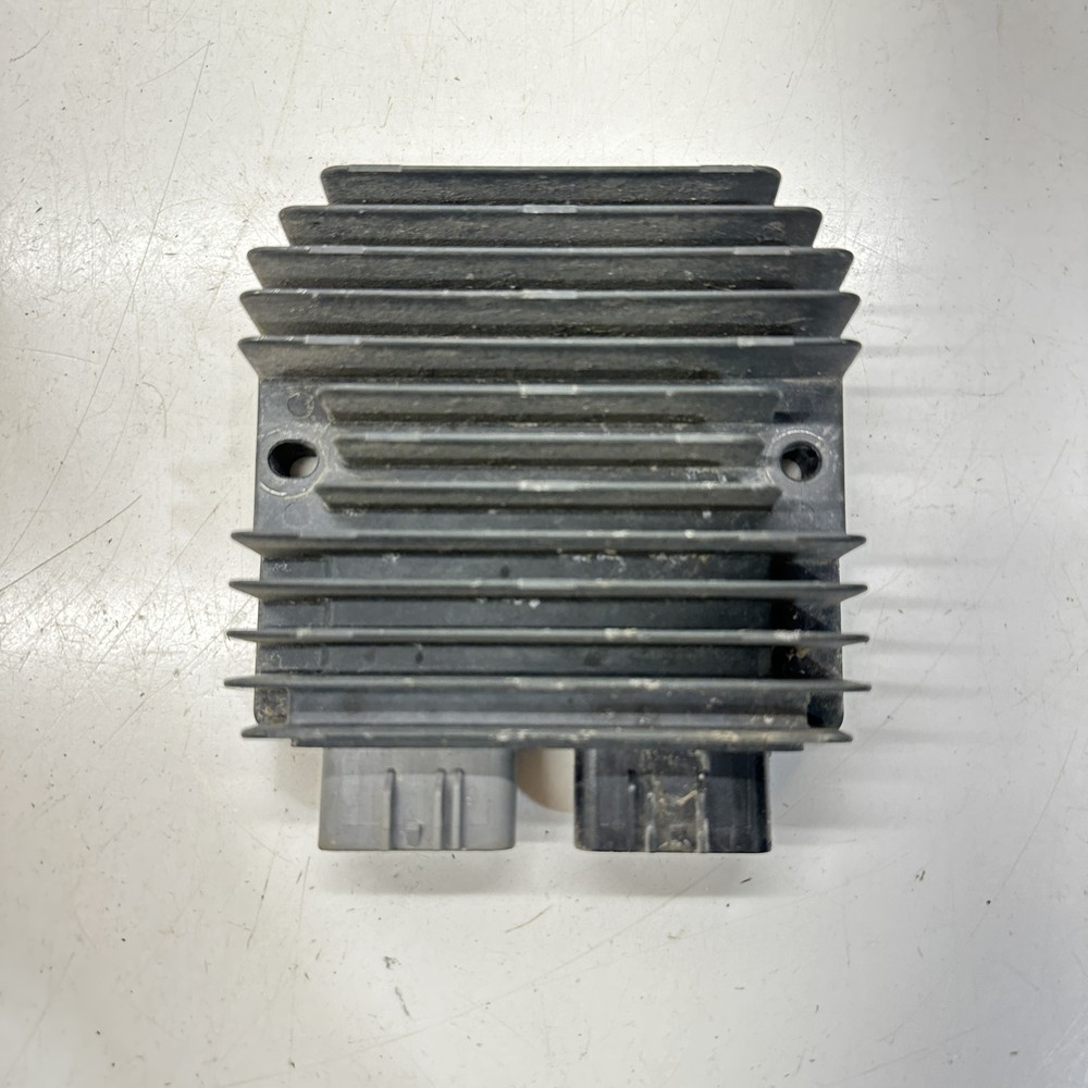 Voltage Regulator - 2013 CanAm Commander | Silver