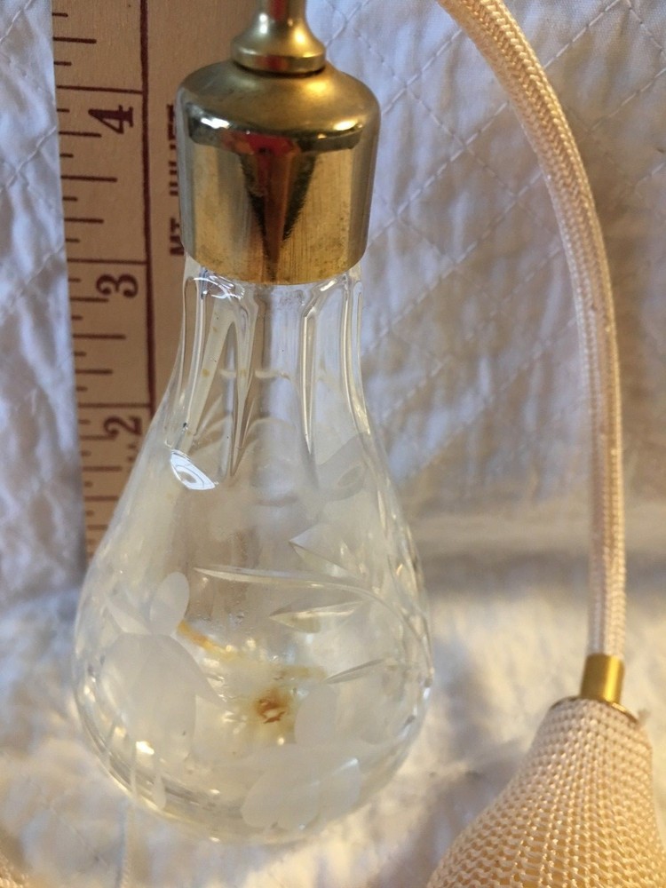 Clear Cut Glass Etched FLOWER Atomizer PERFUME Bottle